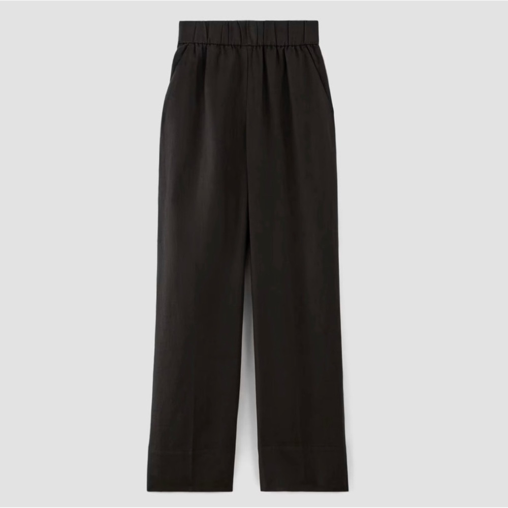 Everlane The Easy Pant
Black High-Waisted Pants